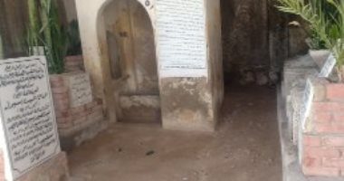 قصص والدة سمية الخشاب مع المقابر.. حارس المدافن يحكى تفاصيل آخر لقاء (فيديو)