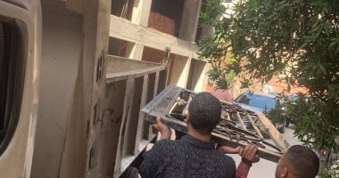 حى الدقى يزيل أعمال بناء مخالف ويحيل الواقعة للنيابة