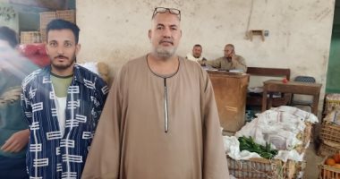 انخفاض الأسعار بنسبة 50% بسوق الخضروات والفاكهة الجملة فى الشرقية.. فيديو
