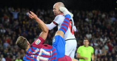 ملخص وأهداف مباراة برشلونة ضد رايو فاليكانو في الدوري الأسباني