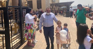 طلاب مدارس الأحد بكنيسة العذراء فى المعادى يحتفلون بعيد القيامة.. صور وفيديو