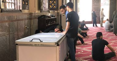 أم أحد ضحايا حادث مصرع 5 طلاب: "استقبلت خبره بالزغاريد وركعتين شكر لله".. لايف