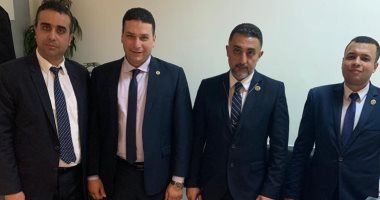 جمارك مطار القاهرة تحبط محاولة تهريب كمية من الأقراص المخدرة        
