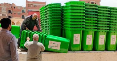 ضمن حياة كريمة.. البيئة تسلم 276 حاوية لجمع القمامة لمدارس زفتى
