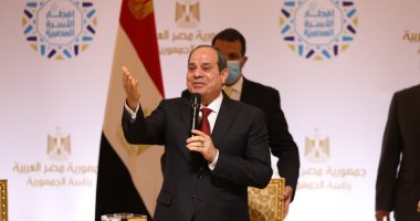 الرئيس السيسى خلال إفطار الأسرة المصرية: ما عرض بمسلسل الاختيار هو ما حدث فى الواقع ذلك الوقت.. والمواطن المصرى تحمل الآثار الناجمة عن تنفيذ برنامج طموح.. ويرحب بشيوخ سيناء: أشكركم على تعاونكم مع الدولة.. صور