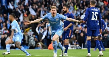 دى بروين يتوج بجائزة أفضل لاعب فى الدوري الإنجليزي لموسم 2022