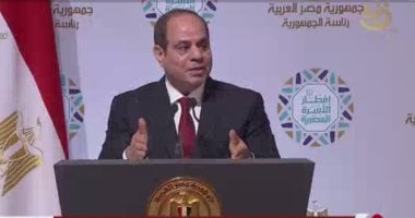 الرئيس السيسى: زيادة السكان 2.5 مليون نسمة كل عام تحتاج 60 ألف فصل سنويًا