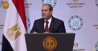 الرئيس السيسي: "الأمن والسلامة أهم شىء فى البلد وما بعدهما يمكن حله"