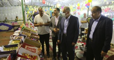 محافظ كفر الشيخ يفتتح معرض" العيد فرحتنا" لتوفير الملابس والسلع الغذائية