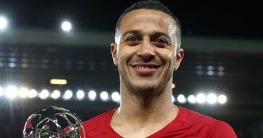 لاعب اليوم.. المايسترو تياجو ألكانتارا أفضل لاعب في مباراة ليفربول وفياريال