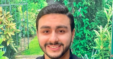 الطبيب الشاب محمد عصام موهبة صنعها حب الإنشاد.. يحاكى ماهر زين والعفاسى.. لايف