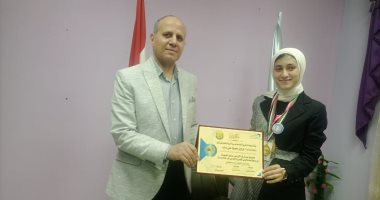 تعليم كفر الشيخ يكرم الطالبة المثالية على الجمهورية والحاصلين على مراكز متقدمة