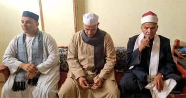أسرة قرآنية تحلق فى سماء التلاوة والابتهال بسوهاج.. فيديو