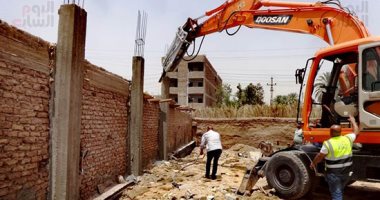 الأقصر تواصل حملاتها لرصد ووقف عمليات البناء المخالف دون ترخيص.. صور