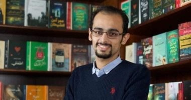 وزيرة الثقافة تستجيب للمطالبة بعلاج الكاتب ضياء الدين خليفة