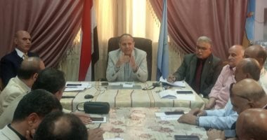 محافظ كفر الشيخ يوجه بإنهاء الاستعدادات لامتحانات النقل والشهادة الإعدادية