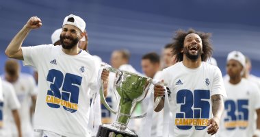 شاهد.. احتفالات لاعبى ريال مدريد بالتتويج بلقب الدوري الإسباني