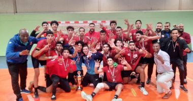 الزمالك يهزم الأهلى 30/24 فى ختام مرتبط اليد 2004 ويلجأ لمباراة فاصلة