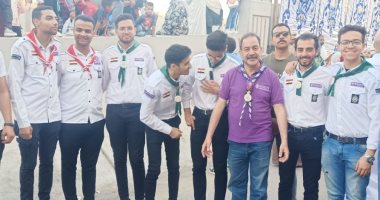الأقباط يشاركون فى تأمين صلاة عيد الفطر بمسجد عمر بن عبد العزيز ببنى سويف.. لايف