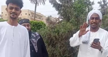 فى بلدهم الثانى.. السودانيون قلبوا شوارع كفر الشيخ بأجمل أغانى العيد (فيديو)