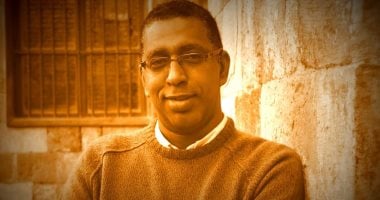 شريف عبد المجيد: "الببلومانى الأخير" تتناول نهاية الكتاب الورقى