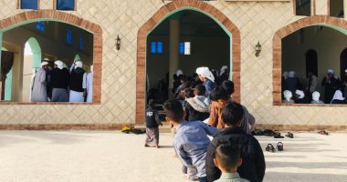 قرية الجورة بشمال سيناء تحتفل بعيد الفطر المبارك بالأناشيد الدينية.. فيديو