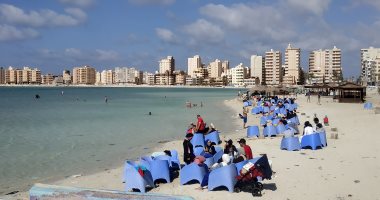 حلاوة بحرنا.. شاهد متعة قضاء العيد على شواطئ مطروح الخلابة
