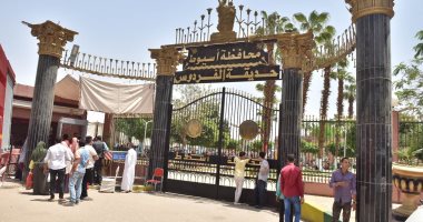 إقبال كبير على الحدائق والرحلات النيلية فى ثالث أيام العيد بأسيوط