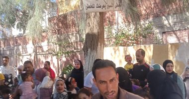 مباشر من بيت الأسود بحديقة الحيوان.. إقبال كبير وفرحة للأهالى والأطفال