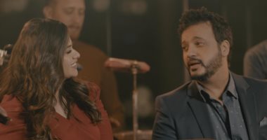 "إحساس الروح" دويتو غنائى يجمع بين إيساف وآية خفاجي