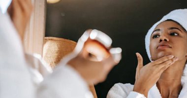 وصفات طبيعية لتفتيح الرقبة فى المنزل.. مش هتكلفك كتير