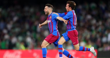 برشلونة يخطف فوزا قاتلا من ريال بيتيس في الدوري الإسباني.. فيديو