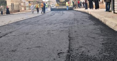 وزير التنمية المحلية يوجه بتذليل العقبات وإنهاء خطط رصف الطرق بالمحافظات