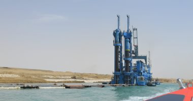 أسامة ربيع: تكريك 20.7 مليون متر مكعب بمشروع تطوير القطاع الجنوبى للقناة