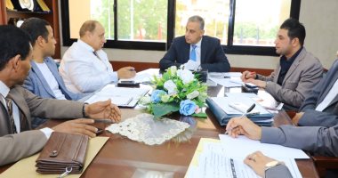 محافظ سوهاج: حصاد 60 ألف فدان وتوريد أكثر من 10 آلاف طن أقماح حتى الآن