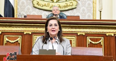 وزيرة التخطيط تنعى شهداء سيناء: الإرهاب لن ينال من عزيمة مصر