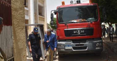 محافظ المنيا يتفقد موقع حريق نشب بمخلفات خلف سور مدرسة ويوجه بفتح تحقيق عاجل