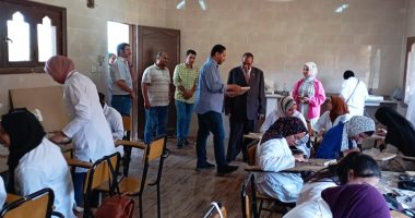 انطلاق امتحانات العملى بكليتى الحاسبات والمعلومات والآثار بجامعة الأقصر.. صور