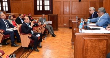 صناعة النواب تطالب بخطة لتطوير هيئة المواصفات والجودة للقضاء على السوق الموازى