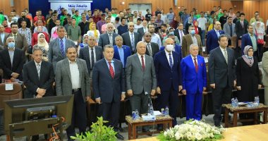رئيس جامعة بنها: الحكومة المصرية تولى اهتماما كبيرا بقضية التغيرات المناخية