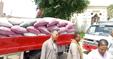 الذهب الأصفر يزين صوامع سوهاج.. زراعة 211 ألفا و862 فدان قمح.. و18 صومعة وموقع تخزين يستقبل 359 ألف طن هذا الموسم.. وسداد قيمة الأردب خلال 48 ساعة.. ورقابة مشددة مع غلق المنافذ لمنع خروج القمح من سوهاج.. صور