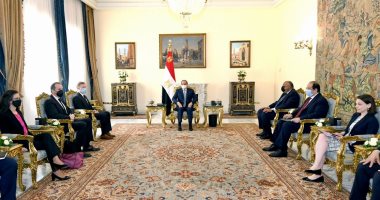 الرئيس السيسى لمستشار الأمن القومى الأمريكى: حل قضية فلسطين وفق المرجعيات الدولية يفتح آفاقاً لبناء السلام.. وموقف مصر ثابت من ضرورة التوصل لاتفاق قانونى بشأن السد.. وسوليفان: نتطلع لتطوير الشراكة مع القاهرة 
