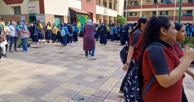 نتيجه الصف الاول الثانوي الترم الثاني .. التعليم: تعلن بالتقديرات فى المدارس
