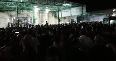 جنازة مهيبة.. أهالي بورسعيد يودعون عروسا الجنة ضحايا حادث السير ..  والمحافظ ينعيهم ..لايف 