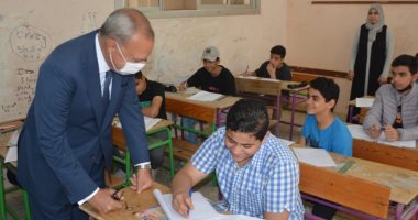 115.5 ألف طالب يؤدون امتحانات الشهادة الإعدادية بالقليوبية فى 445 لجنة.. صور