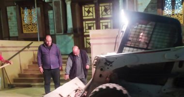 صور.. حملات نظافة وإزالة إشغالات ورفع كفاءة الإنارة بمدن كفر الشيخ