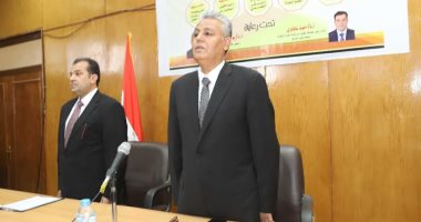 رئيس جامعة جنوب الوادى يشهد فعاليات يوم التميز البحثى