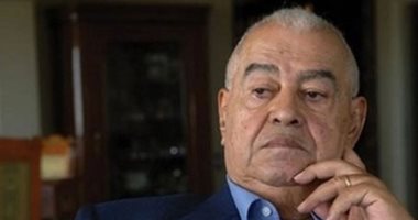 برنامج "كلمة أخيرة" يعرض تقريرا عن الكاتب الصحفى صلاح منتصر