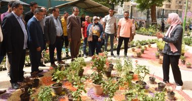 جامعة سوهاج تفتتح معرض زهور الربيع ونباتات الزينة الثانى عشر.. صور