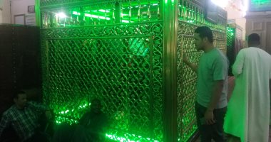 بركة الأولياء أهل الخير.. مسجد عبد الرحيم القنائى قبلة المحبين من كل مكان.. لايف